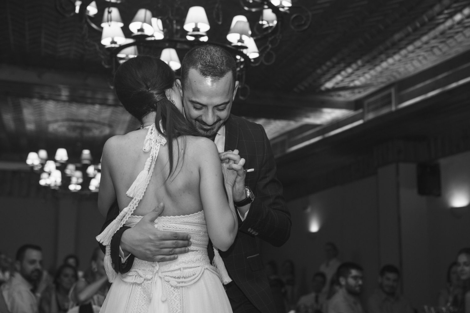 First dance shot of Kelly & Marco at their Chatzigaki Manor wedding