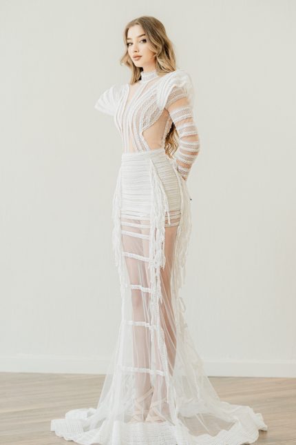 Avant-garde Wedding Dresses 'Peonia by Atelier Zolotas