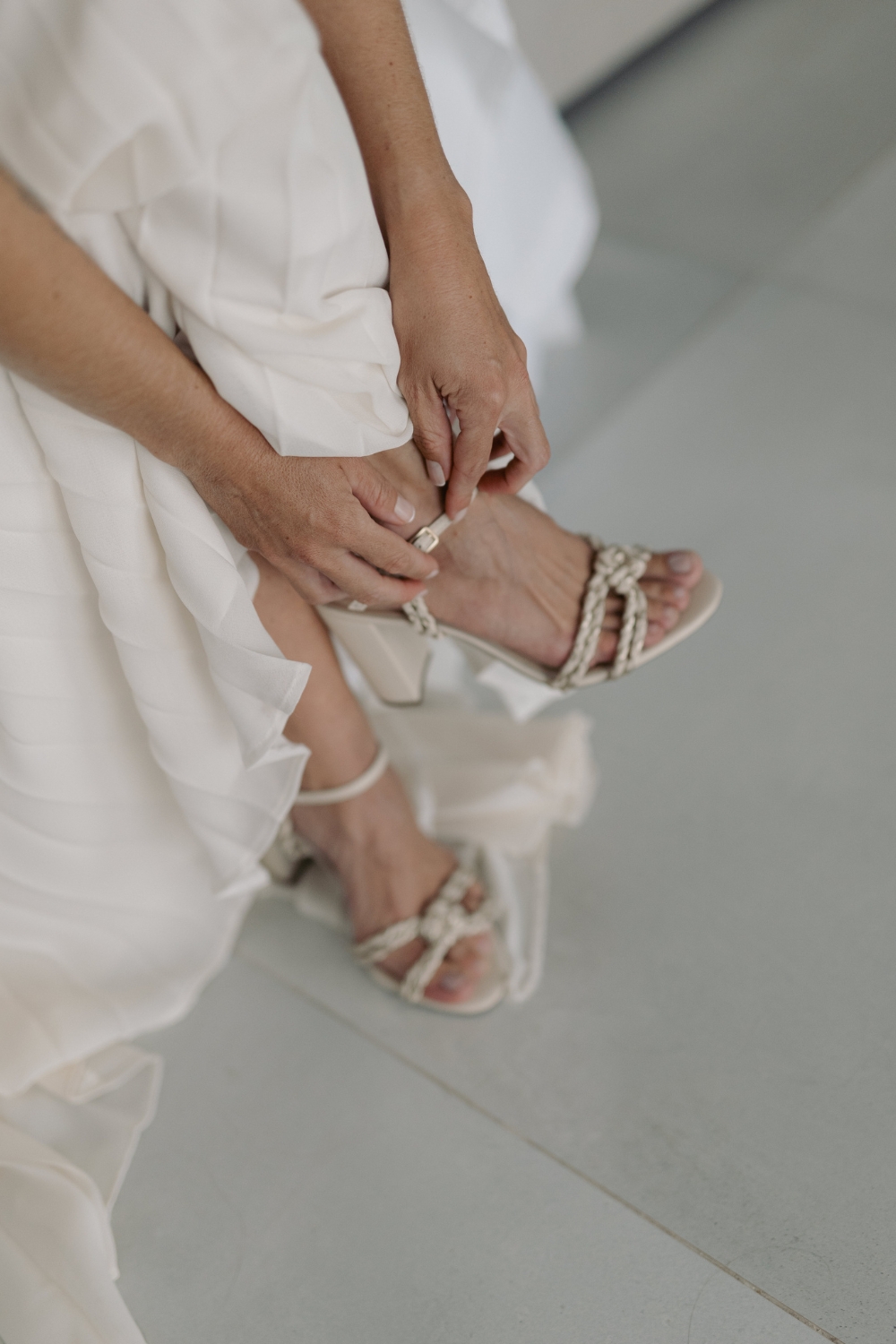boho-bridal-shoes-ideas-for-destination-wedding-by-the-sea Boho bridal shoes for destination wedding by the sea