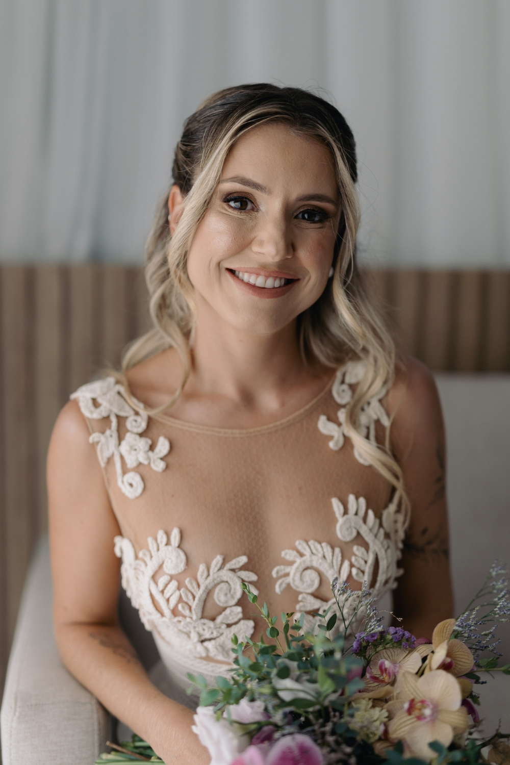 bride-in-crochet-wedding-dress-harmonia-atelier-zolotas
