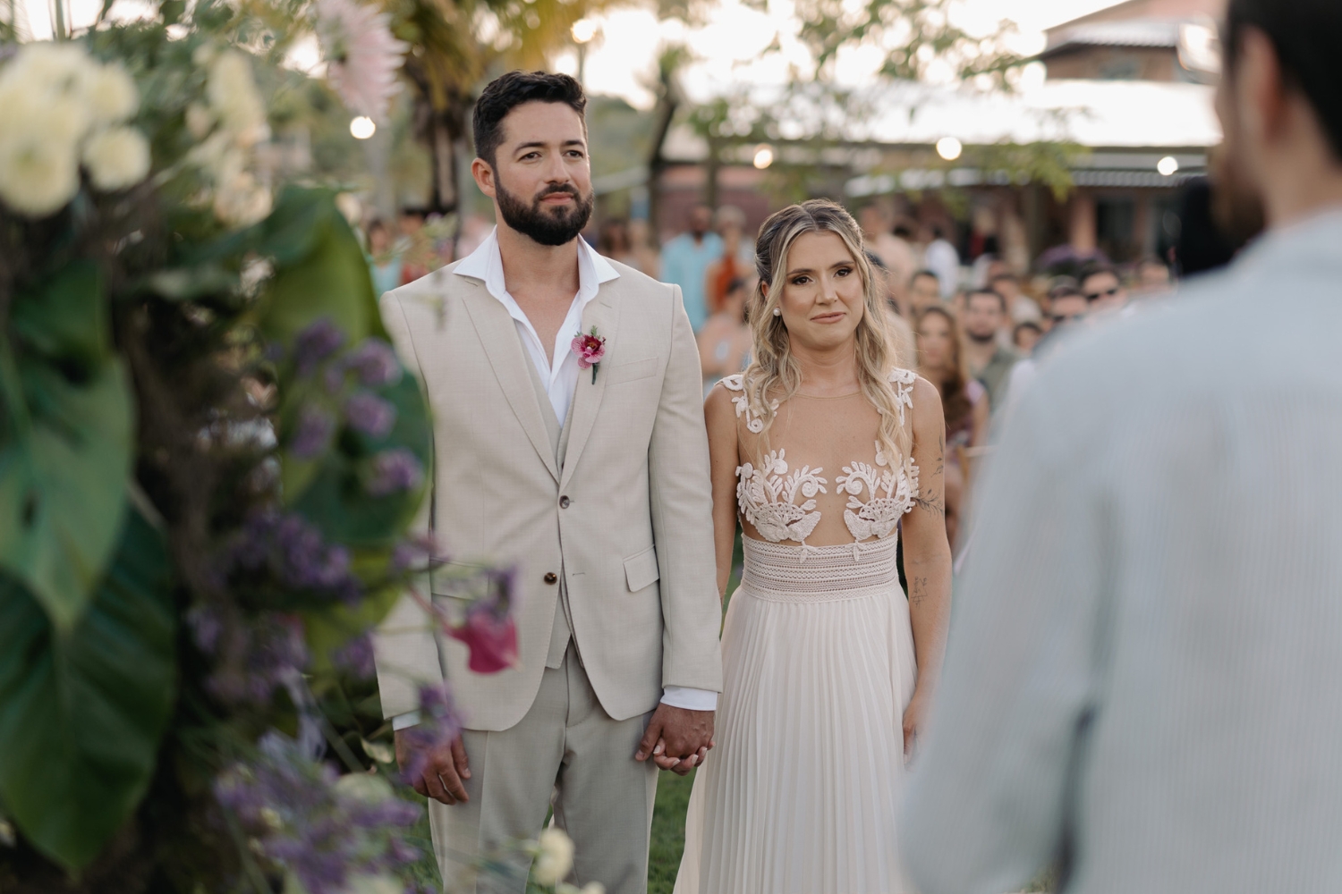 exotic-wedding-in-praia-dos-carneiros-ceremony-atelier-zolotas (7)