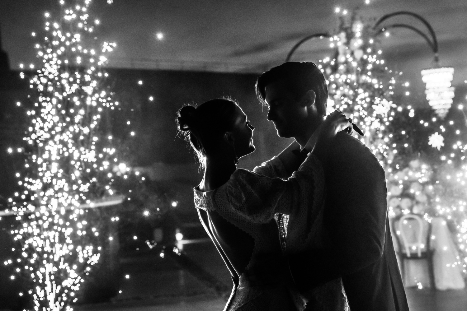 fireworks-venetsanos-winery-wedding-couple (13)