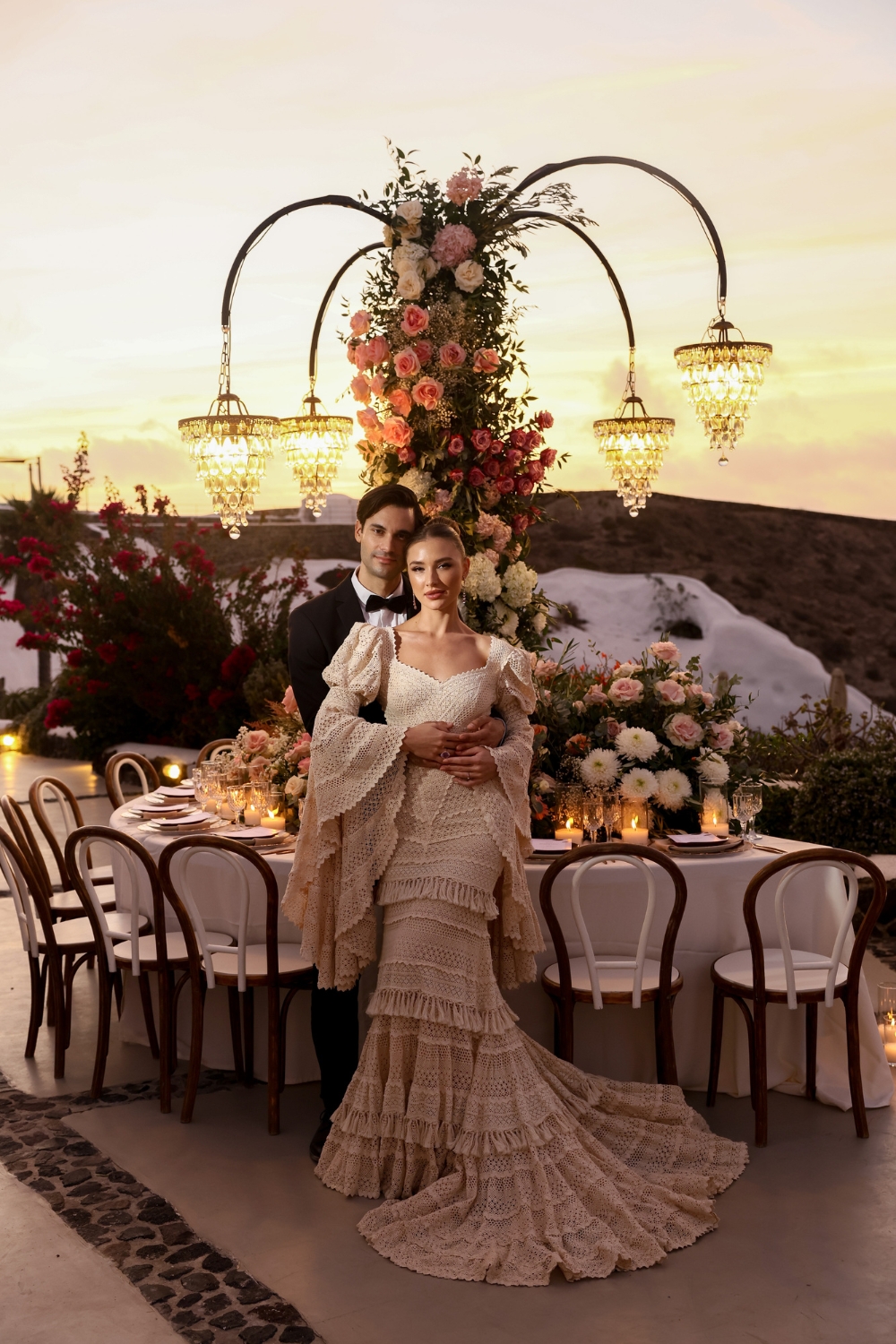 venetsanos-winery-santorini-wedding-decoration-golden-hour-zolotas-wedding-dress (26)