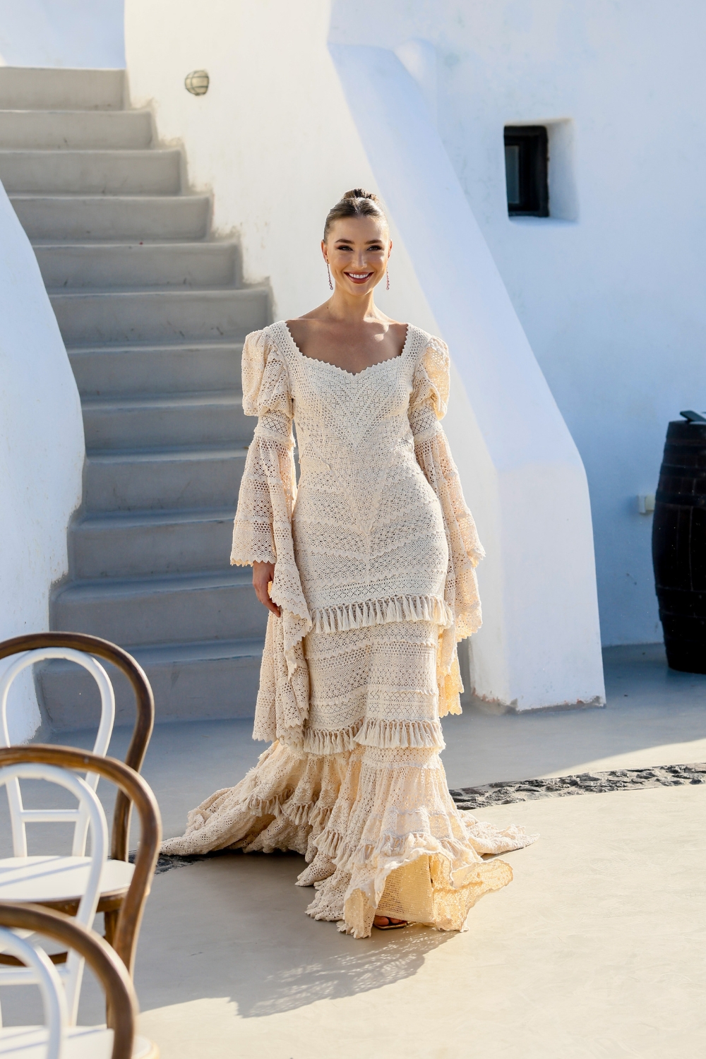 venetsanos-winery-wedding-dress-zolotas-atelier (16)