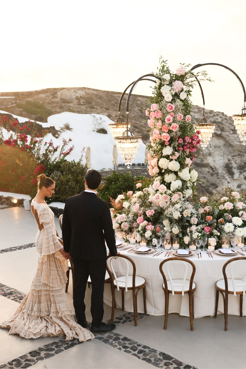 venetsanos-winery-wedding-reception-atelier-zolotas-dress (20)