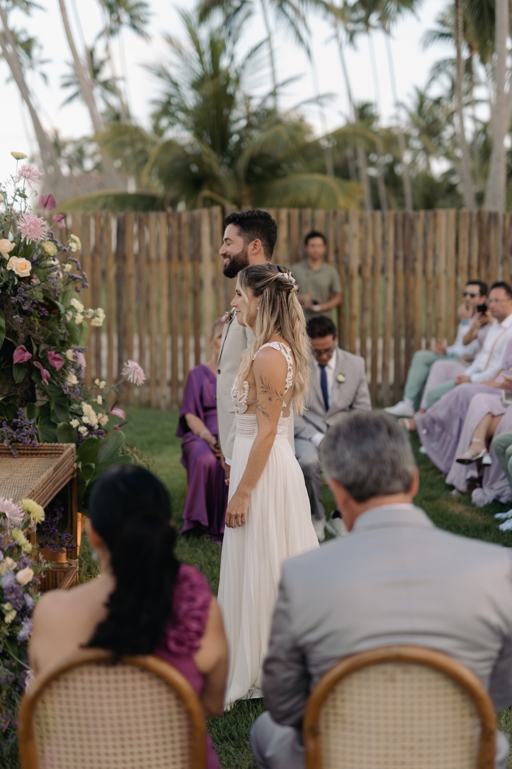 wedding-in-praia-dos-carneiros-ceremony-bride-in-zolotas-atelier (16)