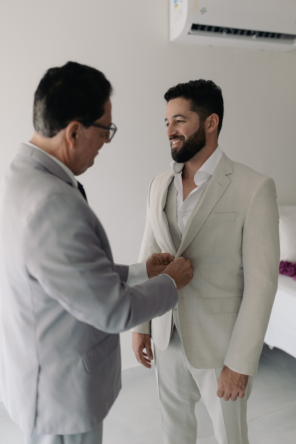 wedding-in-praia-dos-carneiros-groom-preparation (2)