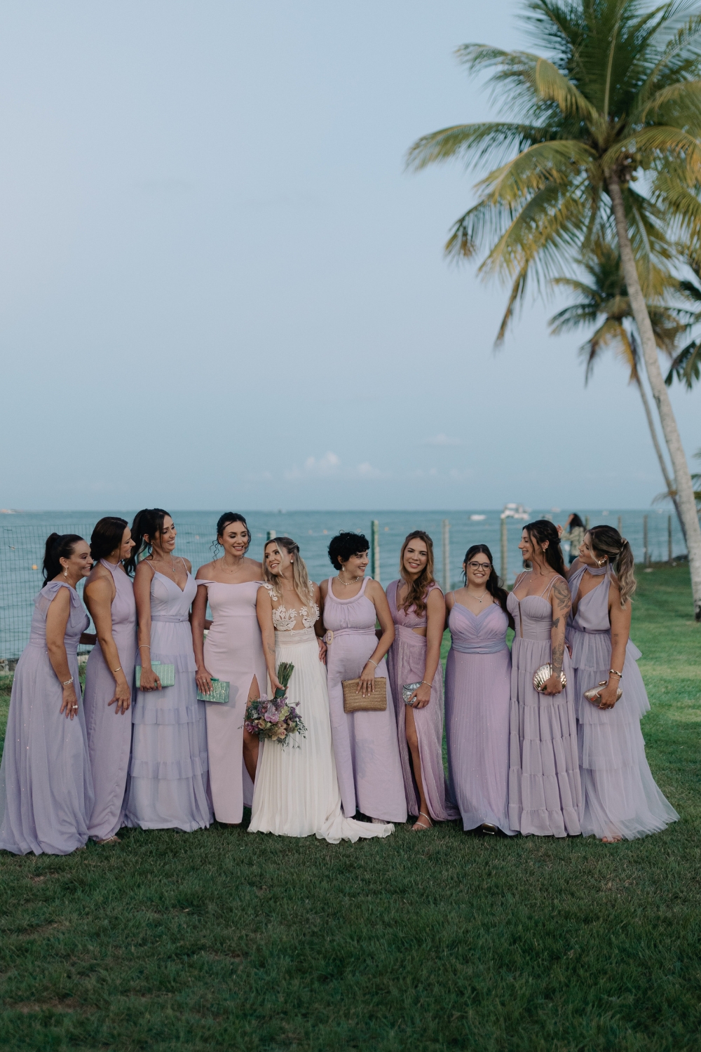 zolotas-bride-with-bridesmaid-wedding-in-praia-dos-carneiros-zolotas-atelier (1)